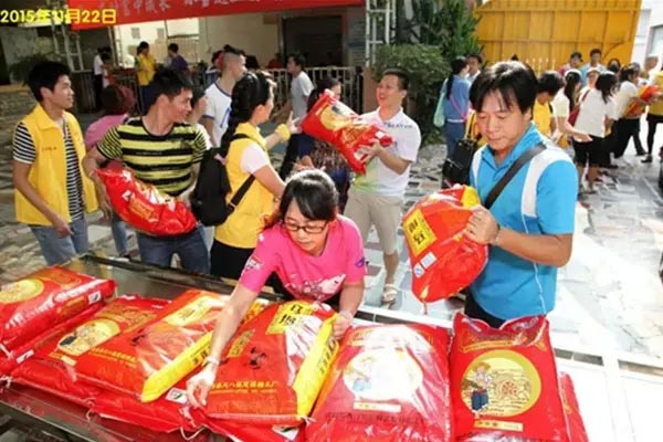 【博皓風(fēng)采】小寒天，大雪紛飛；踐愛行，陽(yáng)光普照-4